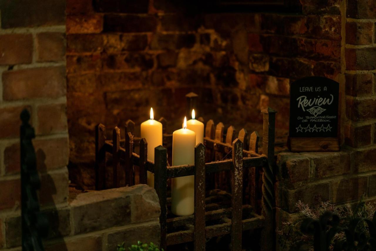 High Corner Inn Godshill  Екстериор снимка